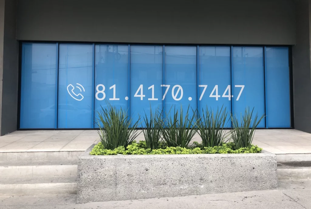 Vinil Microperforado local comercial